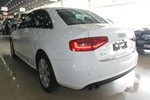 奥迪A4L2013款35 TFSI 自动标准型