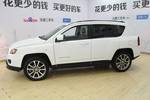 Jeep指南者2014款改款 2.4L 四驱豪华导航版