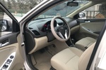 现代瑞纳三厢2010款1.4L 自动豪华型GLS 