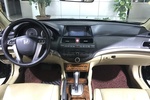 本田雅阁2011款2.4L LX