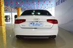 奥迪A4L2013款35 TFSI 自动标准型