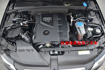 奥迪A4L2011款2.0TFSI 标准型