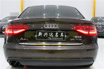 奥迪A4L2013款35 TFSI 自动标准型