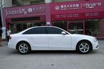 奥迪A4L2013款35 TFSI 自动标准型