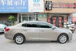 荣威9502012款2.4L LUX 豪华行政版