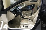 大众帕萨特2015款1.8TSI DSG御尊版