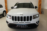 Jeep指南者2013款2.4L 四驱豪华版