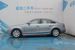 奥迪A4L2010款2.0TFSI 标准型