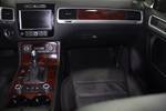 大众途锐2011款3.0TSI V6 高配型 