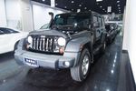 Jeep牧马人四门版2010款3.8L 罗宾汉