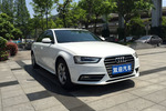 奥迪A4L2013款35 TFSI 自动标准型