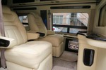 GMC Savana2013款6.0L 长轴领袖至尊版