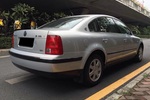 大众帕萨特领驭2004款2.0L 舒适型自动4速