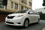 丰田Sienna2011款3.5L 四驱自动型