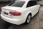 奥迪A4L2015款35 TFSI 自动标准型