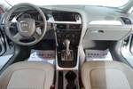 奥迪A4L2012款2.0TFSI 标准型