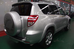 丰田RAV42009款2.4L 自动豪华版