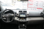 丰田RAV42011款2.4L 自动四驱豪华版 