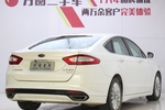 福特蒙迪欧2013款2.0L GTDi200 豪华型