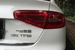 奥迪A4L2015款35 TFSI 自动舒适型