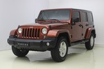 Jeep牧马人四门版2015款3.0L 撒哈拉