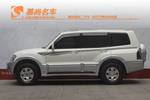 三菱帕杰罗2011款3.0L GLS 自动 四驱