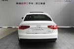 奥迪A4L2015款45 TFSI quattro个性运动型