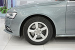 奥迪A4L2012款2.0TFSI 标准型