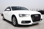 奥迪A4L2013款40 TFSI quattro个性运动型