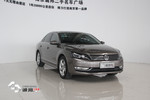 大众帕萨特2011款1.8TSI DSG 御尊版