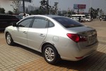 现代悦动2011款1.6L 自动豪华型