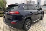 Jeep自由光2016款2.4L 优越版