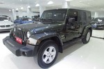 Jeep牧马人四门版2009款3.8L 撒哈拉