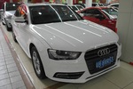 奥迪A4L2013款35 TFSI 自动标准型