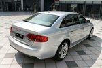 奥迪A4L2009款2.0TFSI 标准型