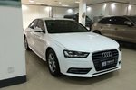 奥迪A4L2013款30 TFSI 自动舒适型