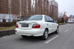 起亚千里马2003款1.6 GLS A/T