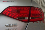 奥迪A4L2012款2.0TFSI 标准型