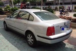 大众帕萨特领驭2003款1.8T 豪华型手自一体5速