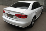 奥迪A4L2012款2.0TFSI 标准型