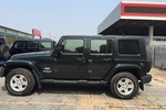 Jeep牧马人四门版2010款3.8L 撒哈拉