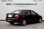 福特福克斯三厢2011款1.8L 自动豪华型