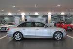 奥迪A4L2013款40 TFSI quattro运动型