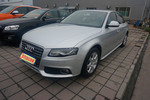 奥迪A4L2010款2.0TFSI 标准型