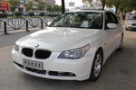 宝马5系2006款530i 