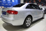 奥迪A4L2012款2.0TFSI 技术型