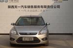 福特福克斯三厢2013款三厢经典 1.8L 自动基本型