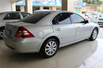 福特蒙迪欧2004款Ghia-limited 2.5电喷 V6