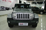 Jeep牧马人四门版2014款3.0L 撒哈拉