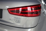 奥迪Q32013款40 TFSI 全时四驱豪华型